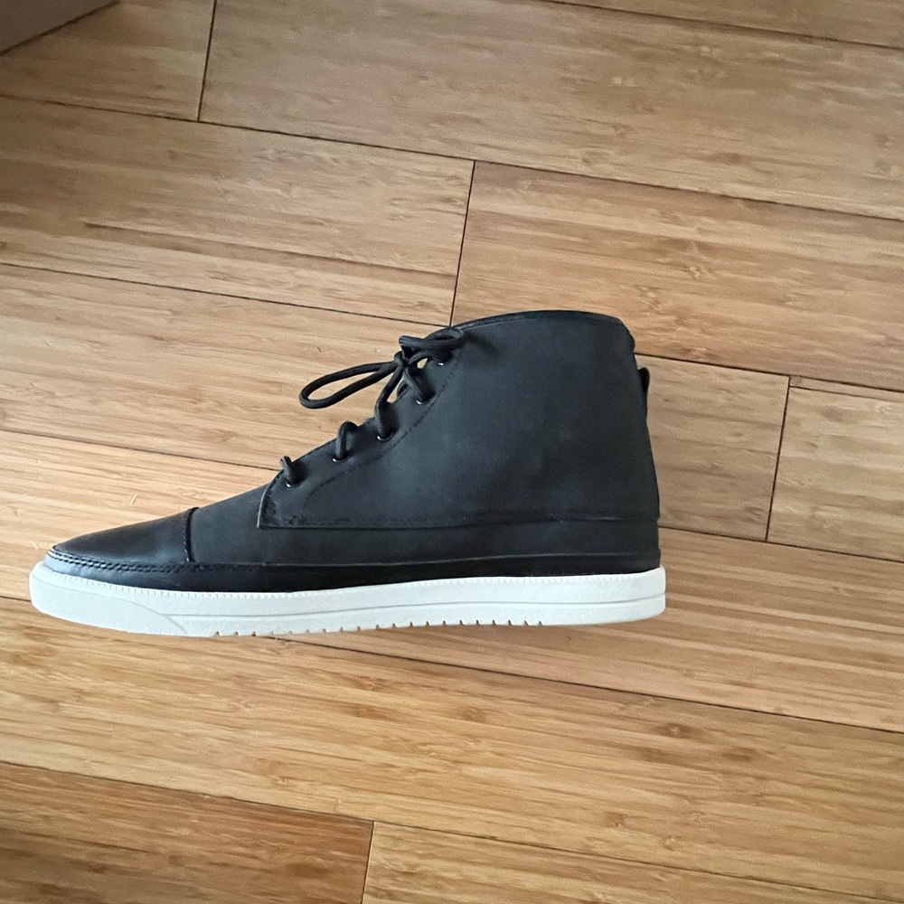 NWT Clae Chambers Black Mens Canvas Sneaker size 10